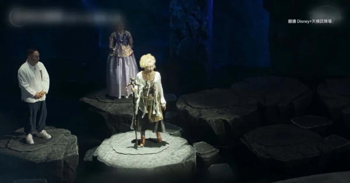 《天機試煉場（운명전쟁49）》，節目中超乎現實的神靈對抗，屢屢攻佔新聞版面。（圖／翻攝自Disney+＠天機試煉場）