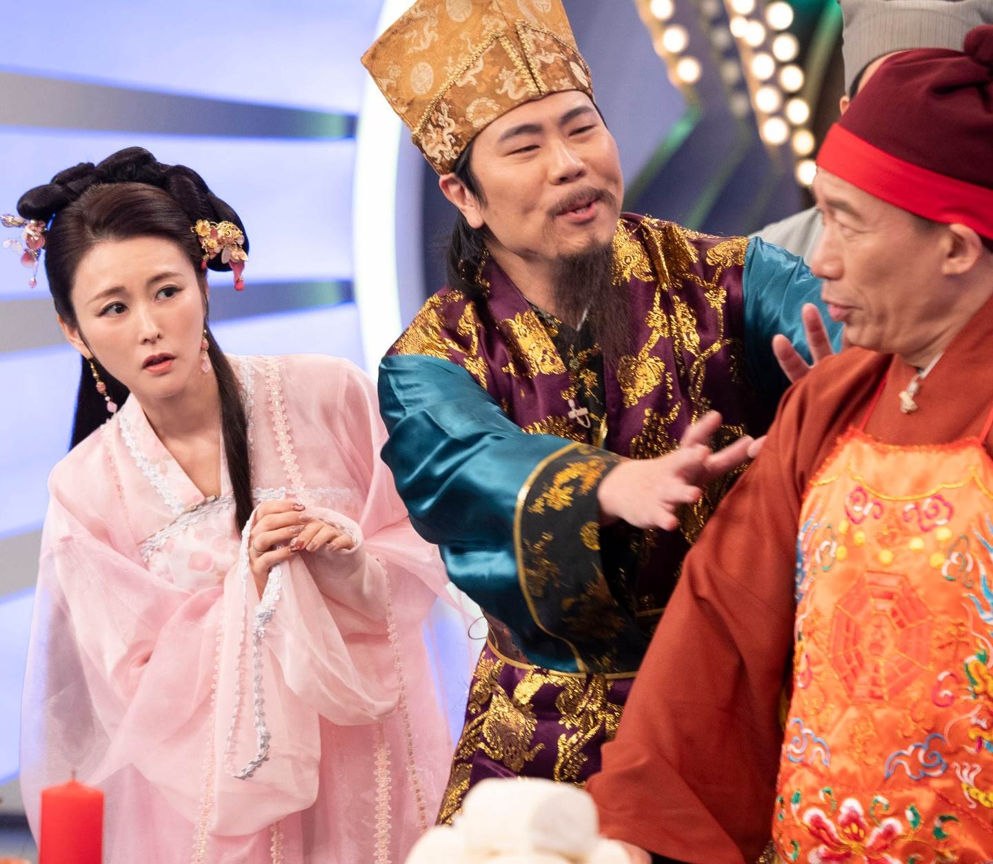 日籍女星麻衣（佐藤麻衣）主要因為在綜藝穿上古裝，因此回憶起國王。（圖／翻攝自麻衣IG）