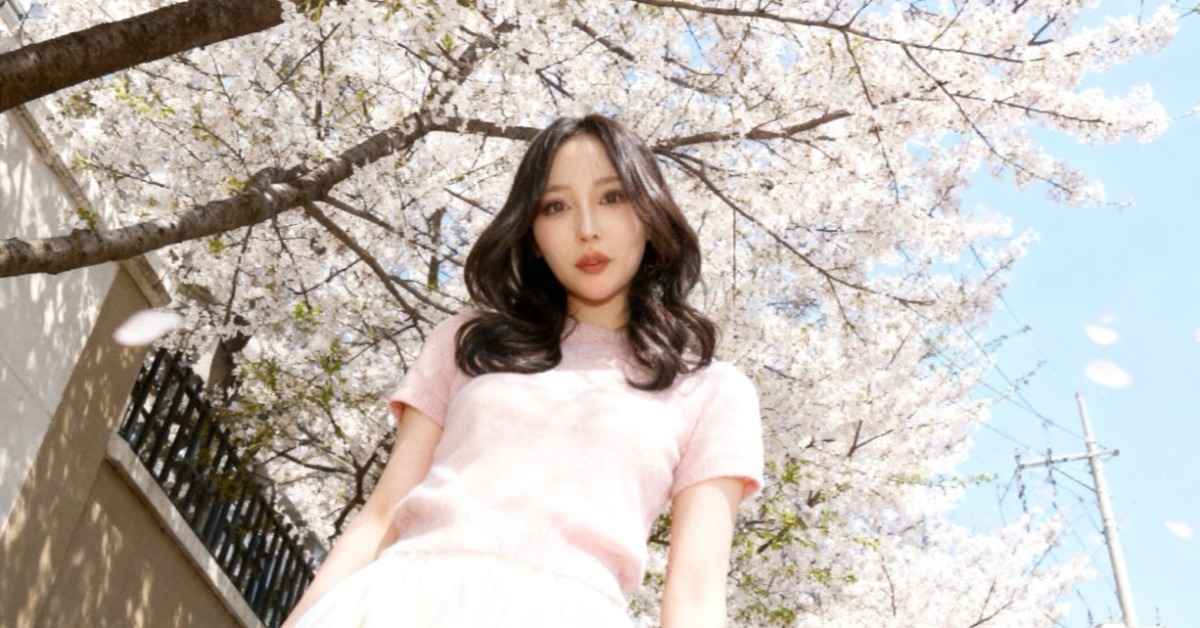 現年33歲日本網紅役滿羅萬（役満ろ萬）。（圖／翻攝自役滿羅萬 X）