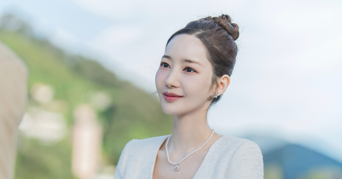 朴敏英主演韓劇《魔女之吻》的韓雪雅一角。（圖／翻攝自tvN drama 臉書）