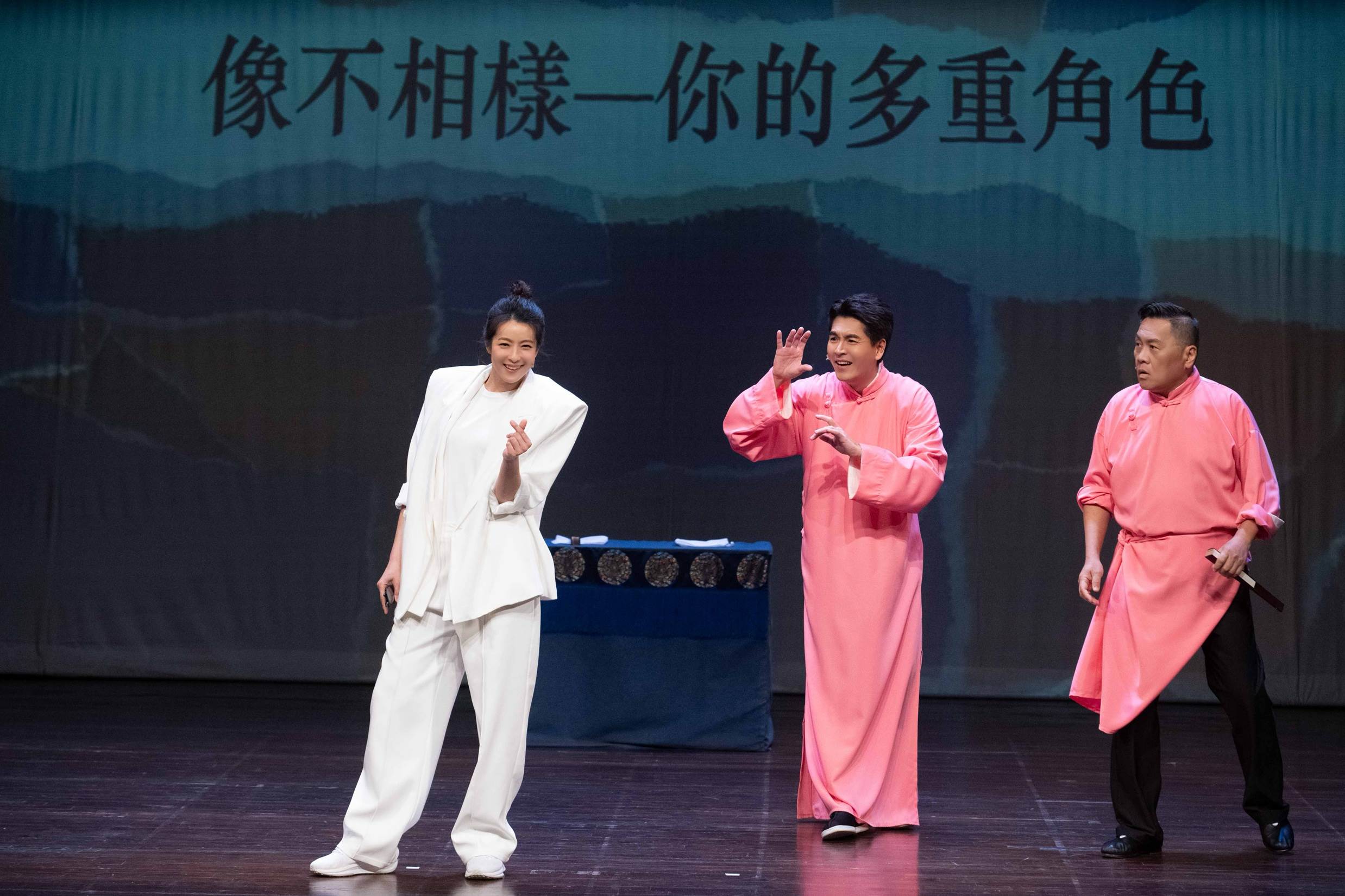 王傳一、朱德剛《壹加一剛好比三小》台北場邀賴雅妍擔任嘉賓。（圖／嚞娛樂提供）