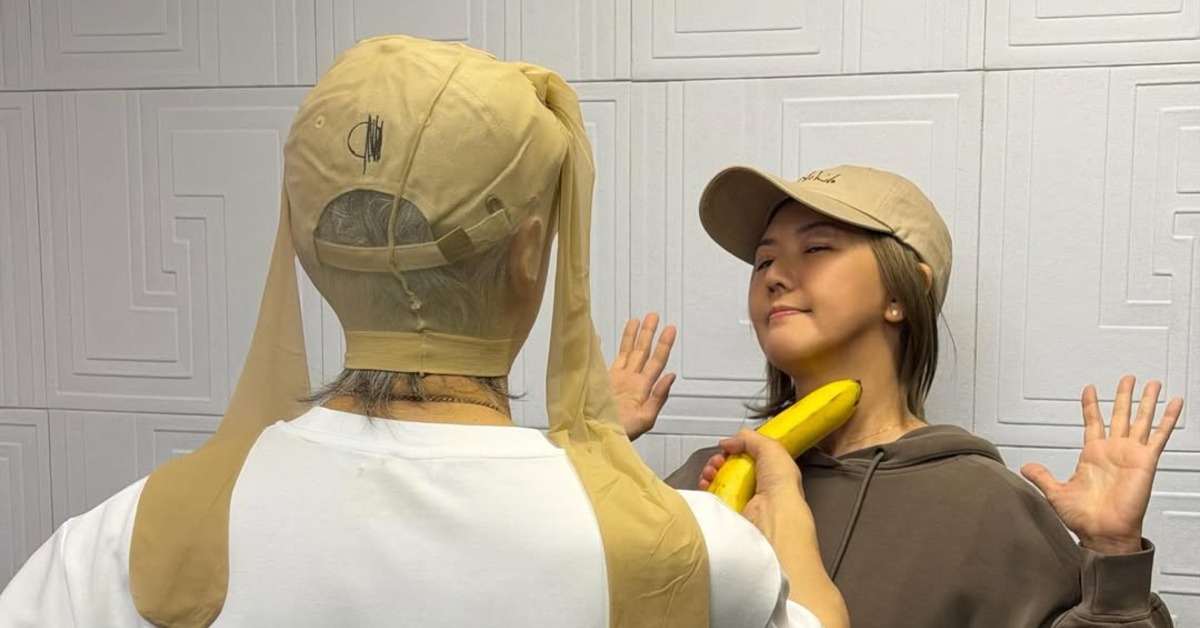 孫燕姿（右）和周星馳驚喜合體。（圖／翻攝自周星馳Instagram）