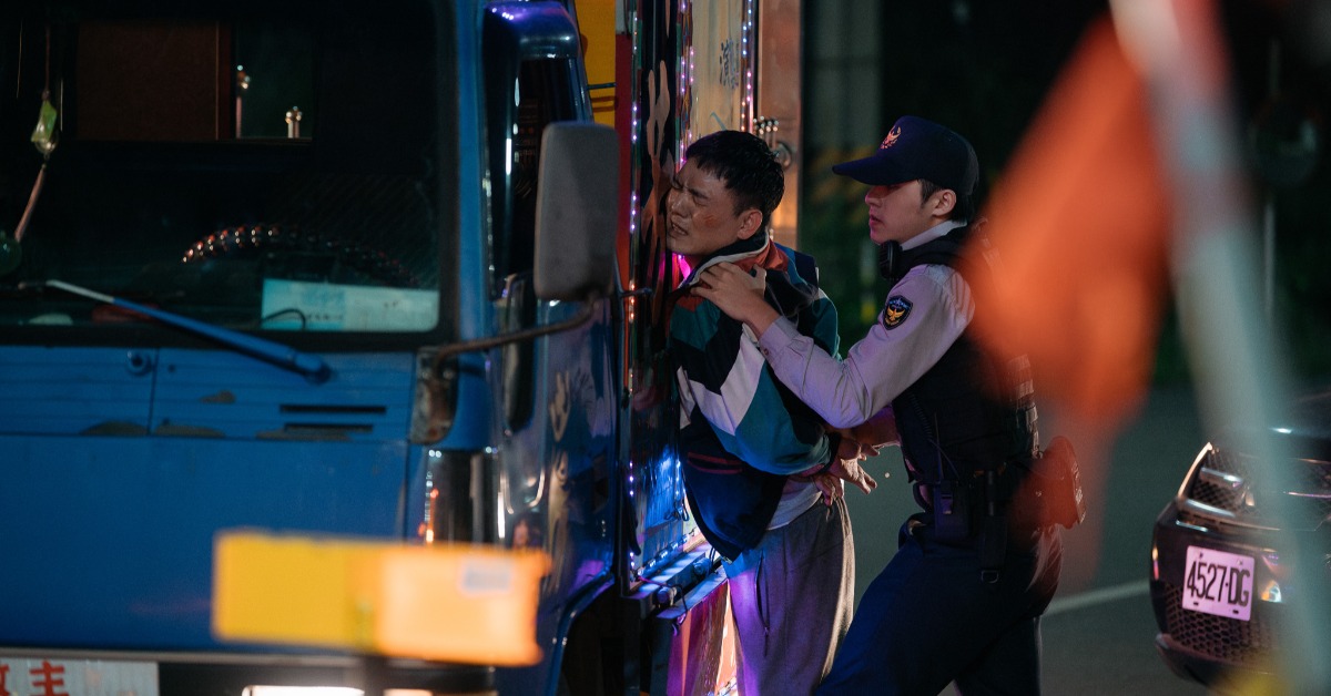 《死亡賭局》講述一個晚上的故事，從劇照中也可以看到春風歷經了很多事件。（圖／英傑哆影業）