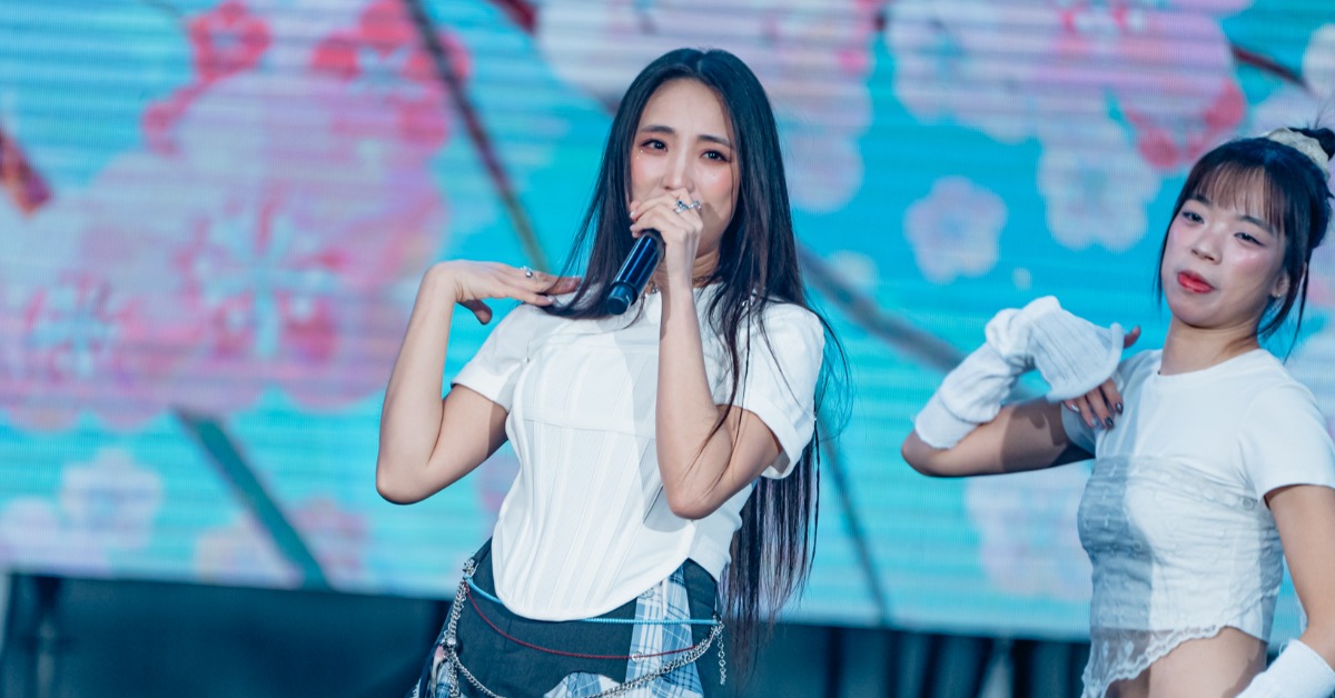 梁舒涵為2026櫻花季演唱主題曲〈愛的超櫻樹〉。（圖／寬寬行銷提供）