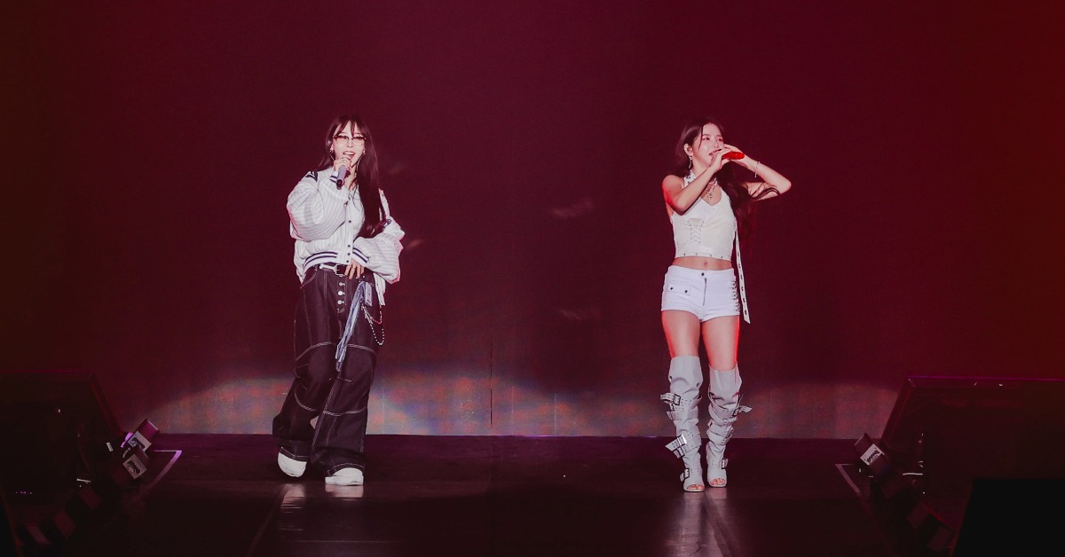 女團MAMAMOO+ 頌樂（Solar）與玟星（Moon Byul）在台合體。（圖／SHOWOFFICE提供）