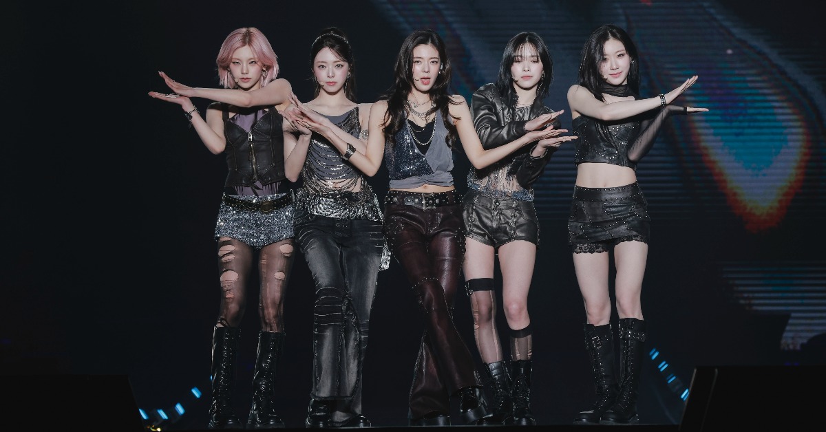 ITZY（左至右禮志、有娜、Lia、留真、彩領）壓軸登場《2026 K-WONDER CONCERT》，獻唱經典神曲。（圖／SHOWOFFICE提供）