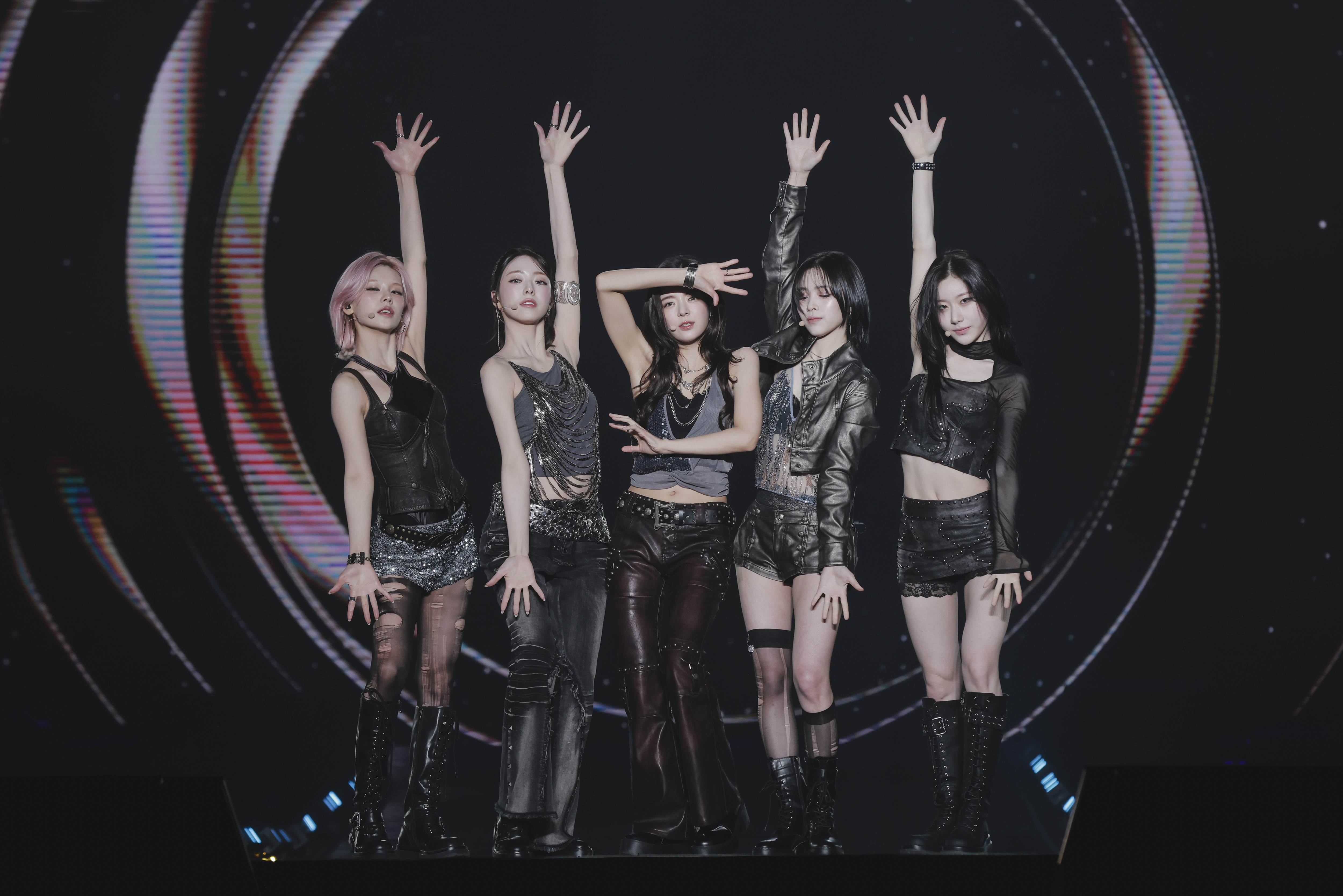 ITZY（左至右<a href='https://star.ebc.net.tw/search/tags/禮志/' target='_blank'>禮志</a>、<a href='https://star.ebc.net.tw/search/tags/有娜/' target='_blank'>有娜</a>、<a href='https://star.ebc.net.tw/search/tags/Lia/' target='_blank'>Lia</a>、<a href='https://star.ebc.net.tw/search/tags/留真/' target='_blank'>留真</a>、<a href='https://star.ebc.net.tw/search/tags/彩領/' target='_blank'>彩領</a>）中文告白粉絲相約六月高雄見。（圖／SHOWOFFICE提供）