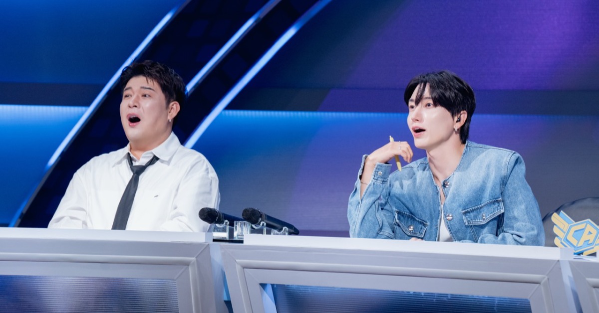 SUPER JUNIOR神童（左）、利特（右）對女孩們的表演驚喜不已。（圖／華視提供）