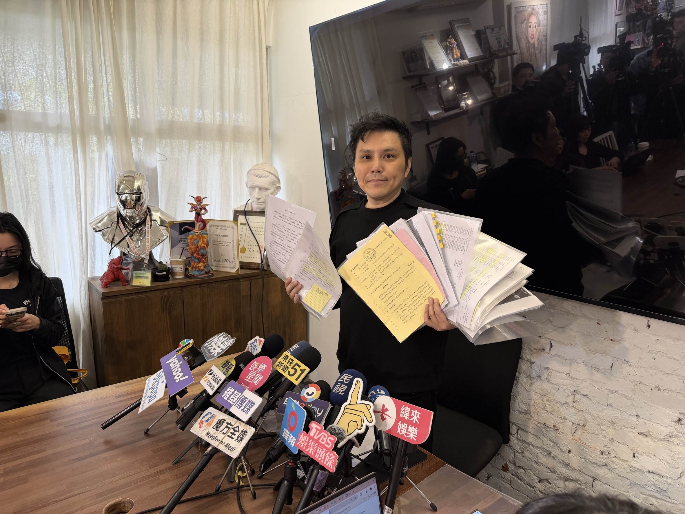 洪誠陽召開記者會。（圖／洪誠陽提供）