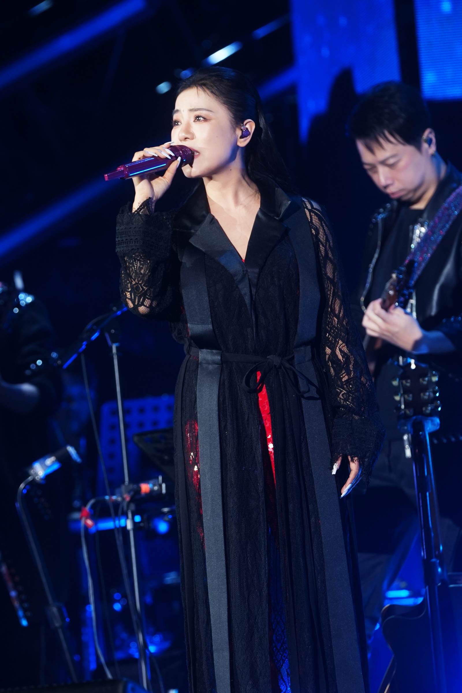 情歌天后丁噹暖心邀抗癌康復情侶欣賞演唱會，更感謝兩人將愛延續。（圖／相信音樂提供）