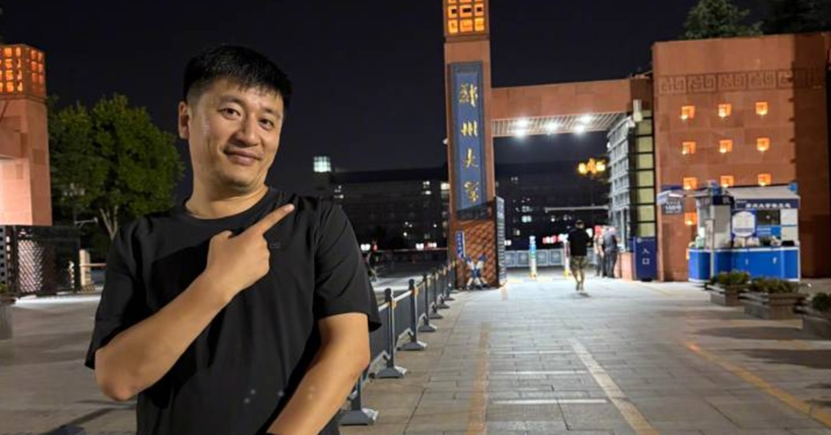 中國大陸補教網紅張雪峰（張子彪）因突發疾病離世。（圖／翻攝自張雪峰老師微博）