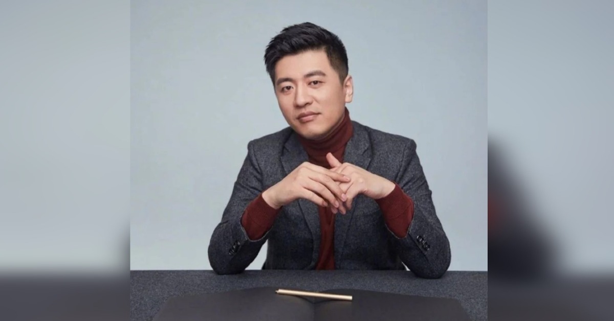 張雪峰，證實因「心源性猝死」急救無效驟逝，享年41歲（圖／翻攝自張雪峰微博）