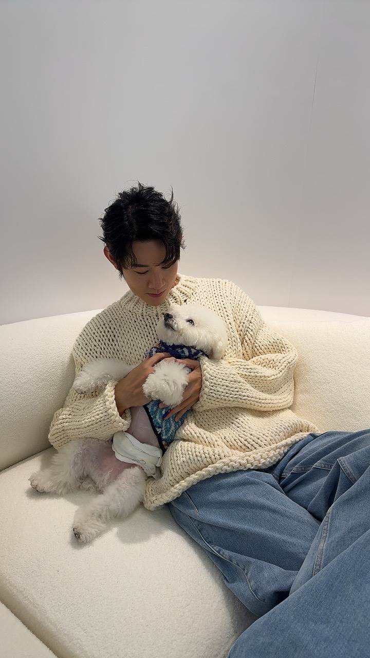 夏和熙做好告別愛犬的心理建設。（圖／三得利提供）