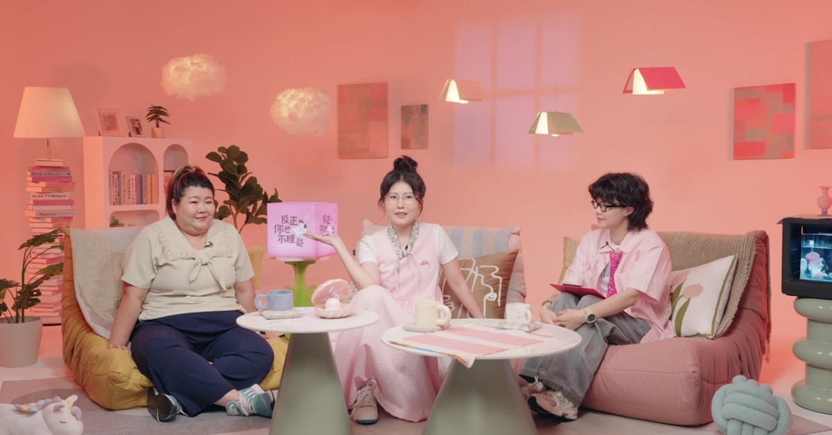 人稱「小花媽」的張慧慈，揭露童年曾「隨時可能被賣進查某間」的過往。（圖／小公視提供）