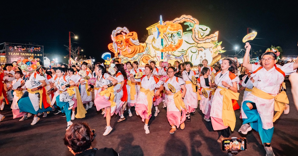 「青森睡魔抵嘉」參與台灣燈會TEAM TAIWAN大遊行 。（圖／文總提供）