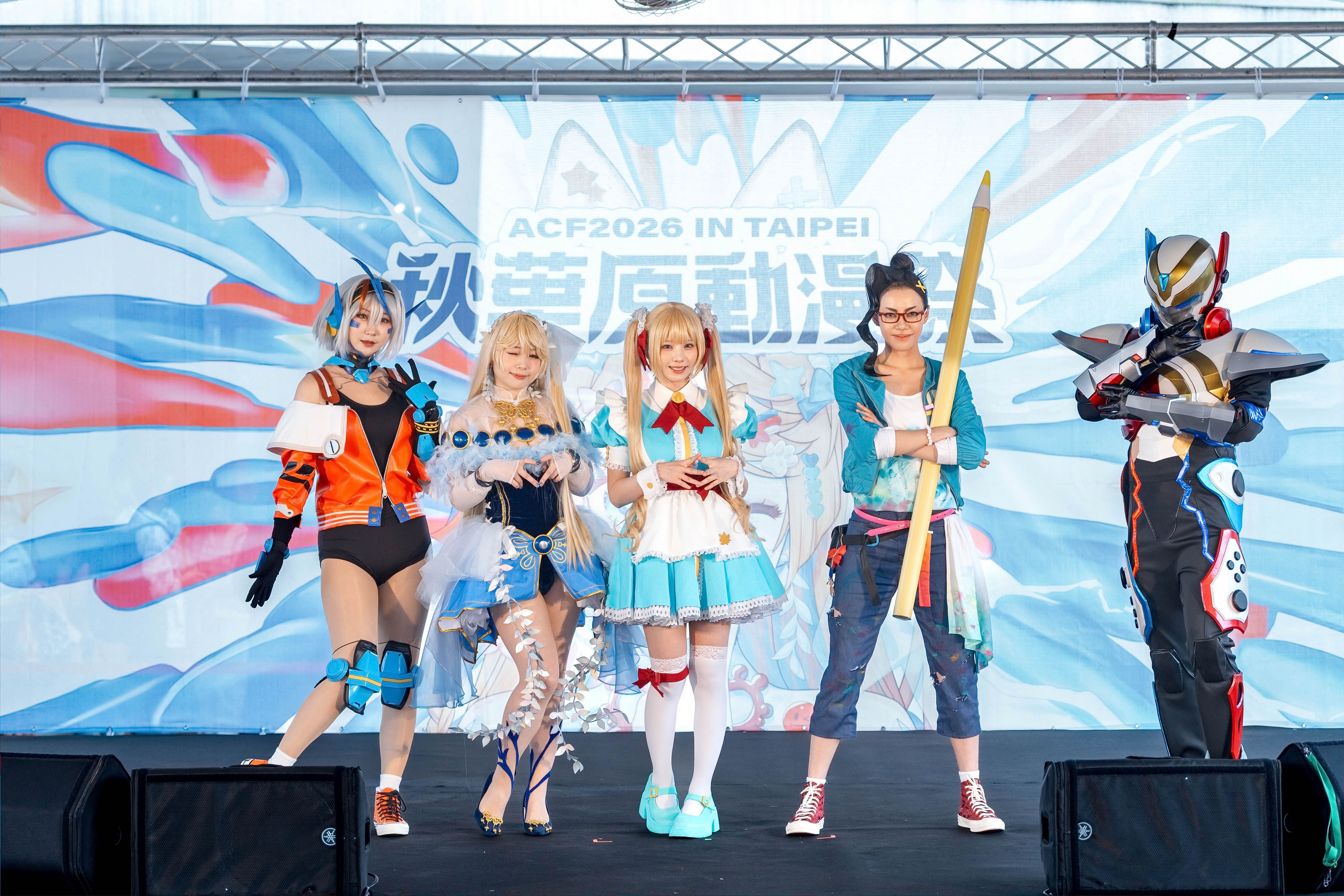 「2026A.C.F秋葉原動漫祭」焦曼婷（右二）首次cosplay。（圖／2026 A.C.F 秋葉原動漫祭提供）