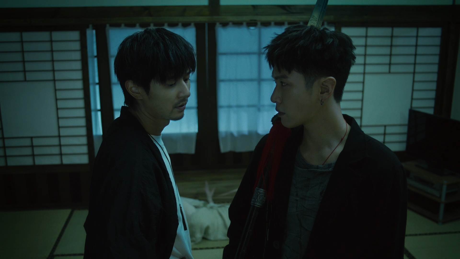 張軒睿笑談薪水制驅魔。（圖／Netflix）