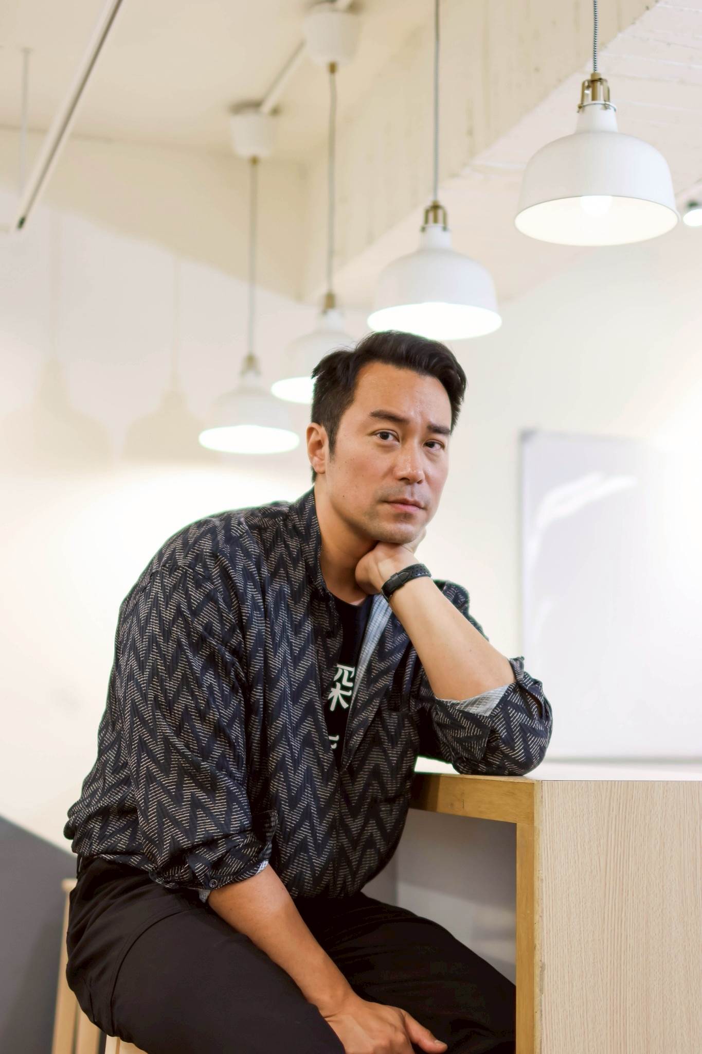 張孝全「感性開關」突然開啟，瞬間嚇到自己。（圖／東森娛樂）