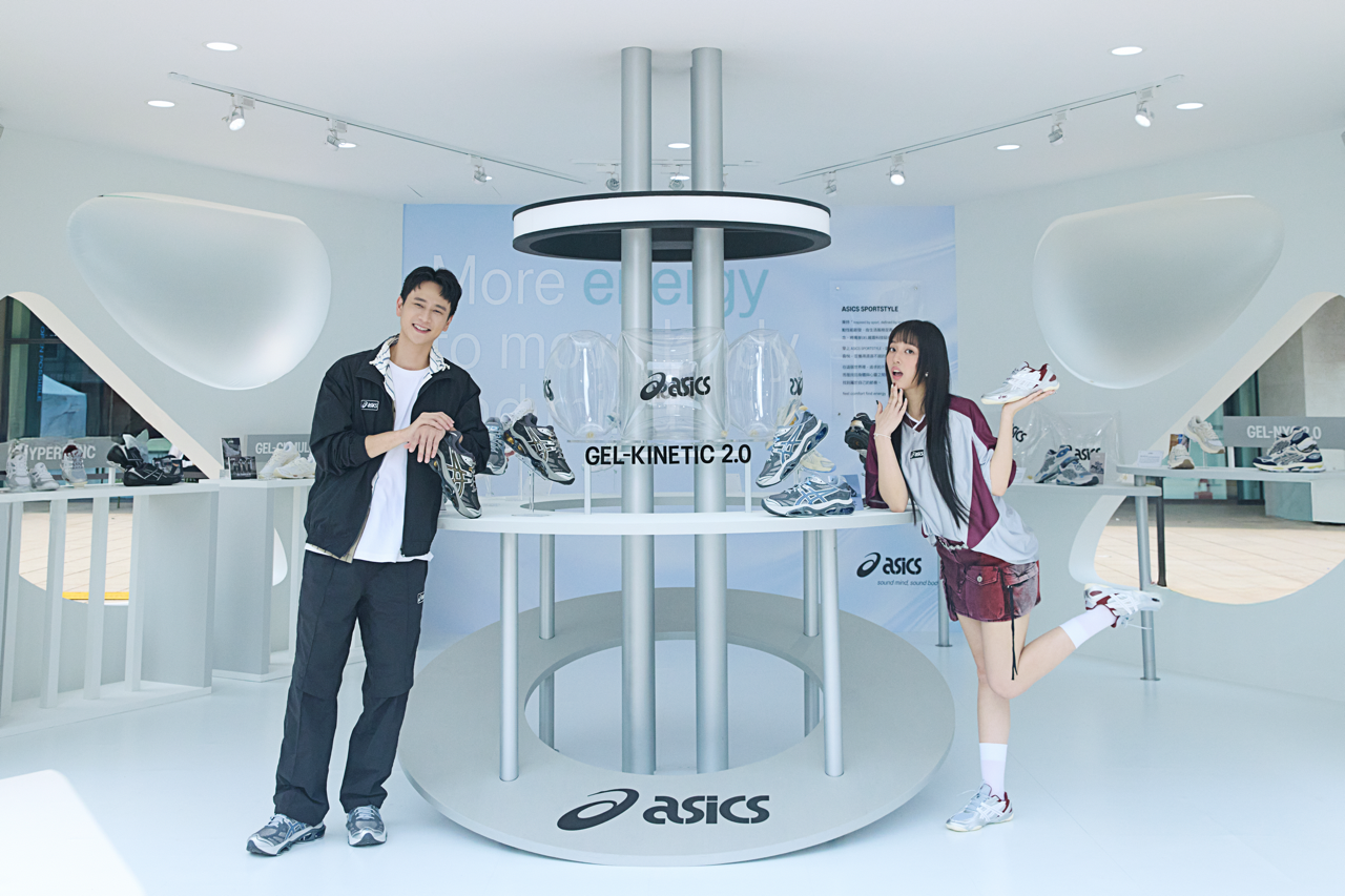 劉冠廷、王渝萱同台演繹舒適潮流新美學。（圖／ASCIS）