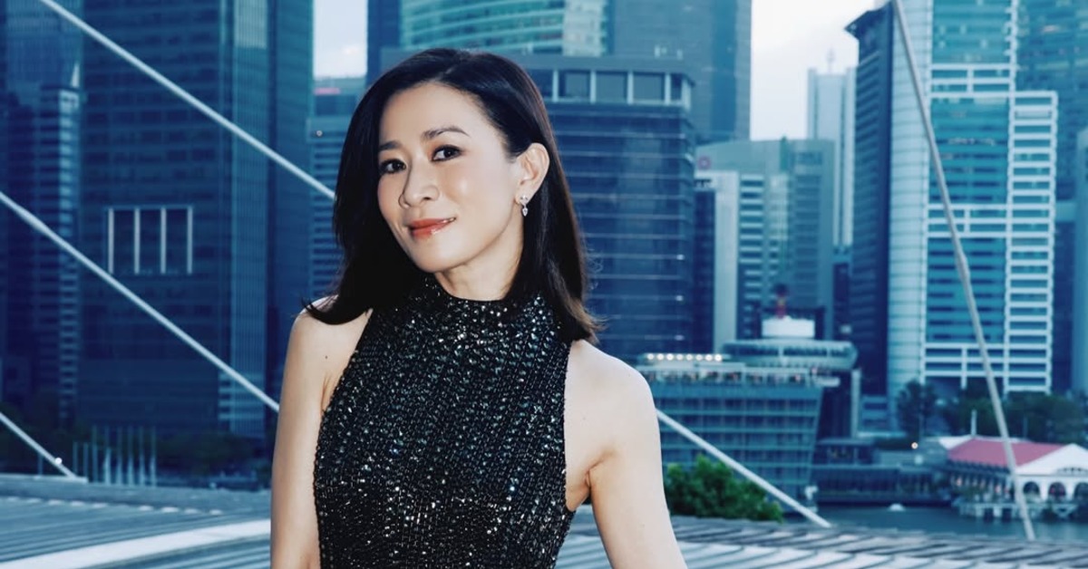 粉絲好奇發文「佘詩曼香味來源」，意外釣出本尊回應。（圖／翻攝自佘詩曼Instagram）