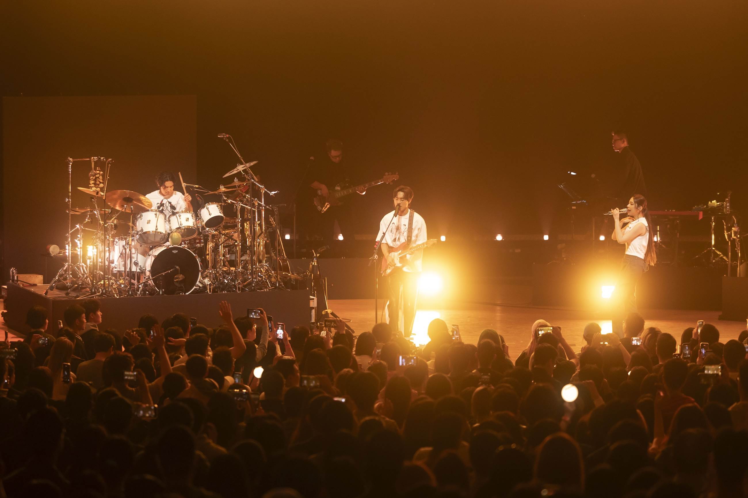 告五人日前在大蘋果紐約、書香波士頓雙城熱情開唱。（圖／相信音樂提供）