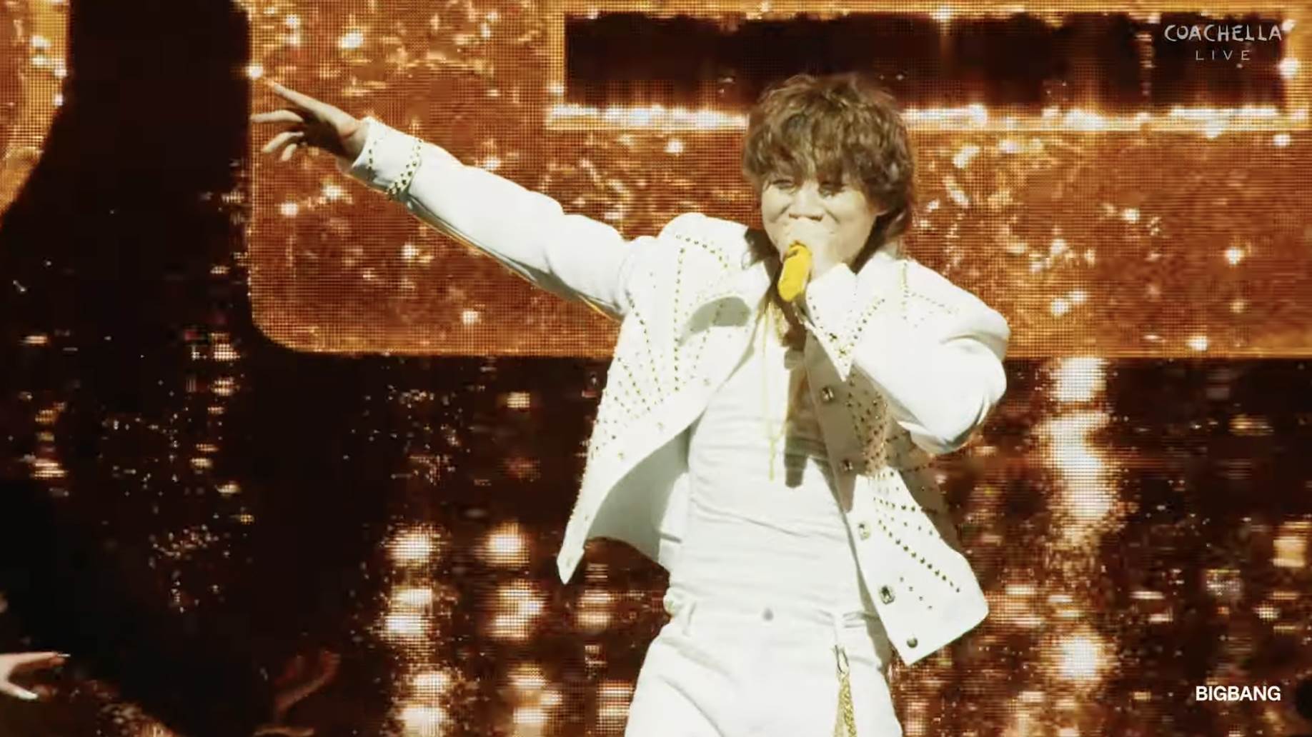 南韓天團BIGBANG大聲則帶來了trot舞台。（圖／翻攝自Coachella YouTube）