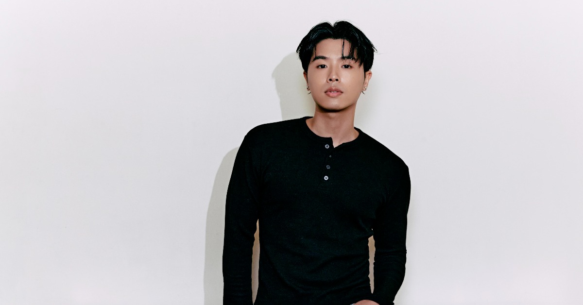 HowZ在3月推出個人創作專輯《The Bloomin Prince / 花花公子》。（圖／皓室創意Light House提供）