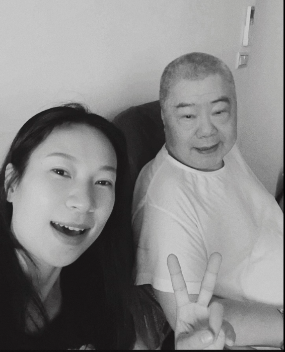 雅維．茉芮悲痛證實父親死訊。（圖／翻攝自雅維．茉芮臉書）