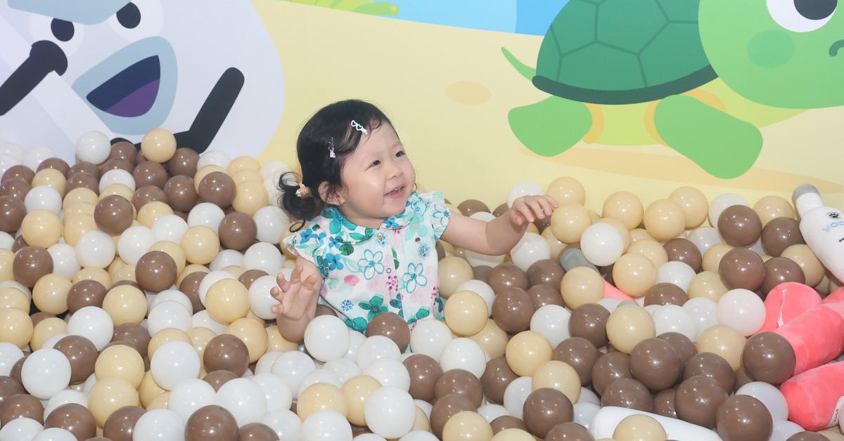 湘荷妹妹首度出席公開活動。（圖／富邦兒少內容有限合夥、 綠雷德創新股份有限公司提供）