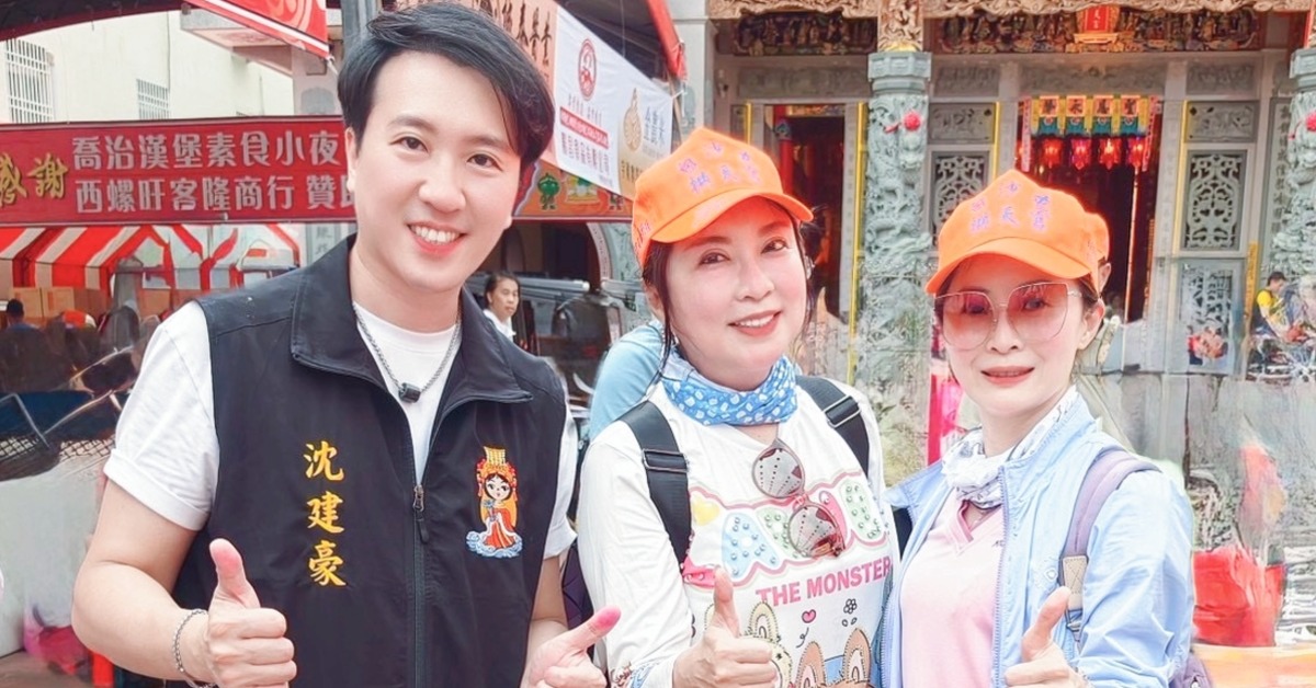 沈建豪（左）二度加入白沙屯媽祖進香志工行列。（圖／豪記唱片提供）