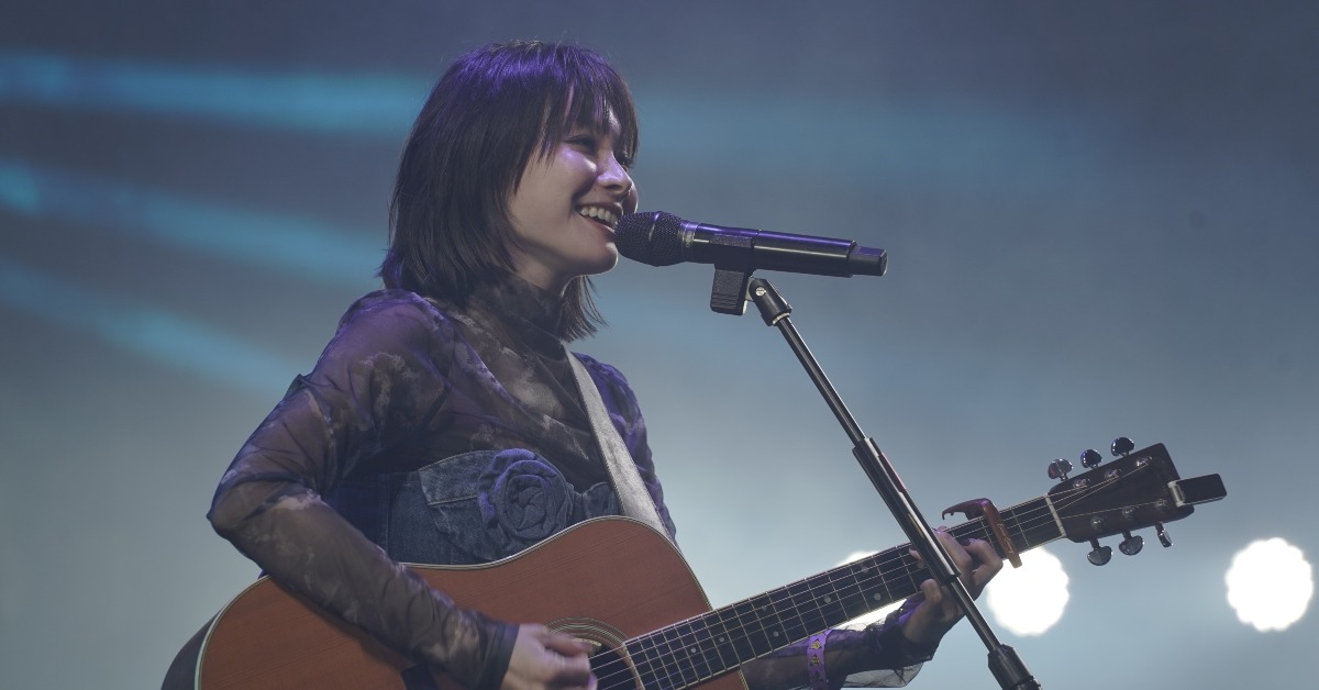 鄭宜農海外巡演9城後回歸初心，宣布7/17唱回台北：「不管繞了多遠，終點依然是家！」（圖／邊走邊聽有限公司提供）