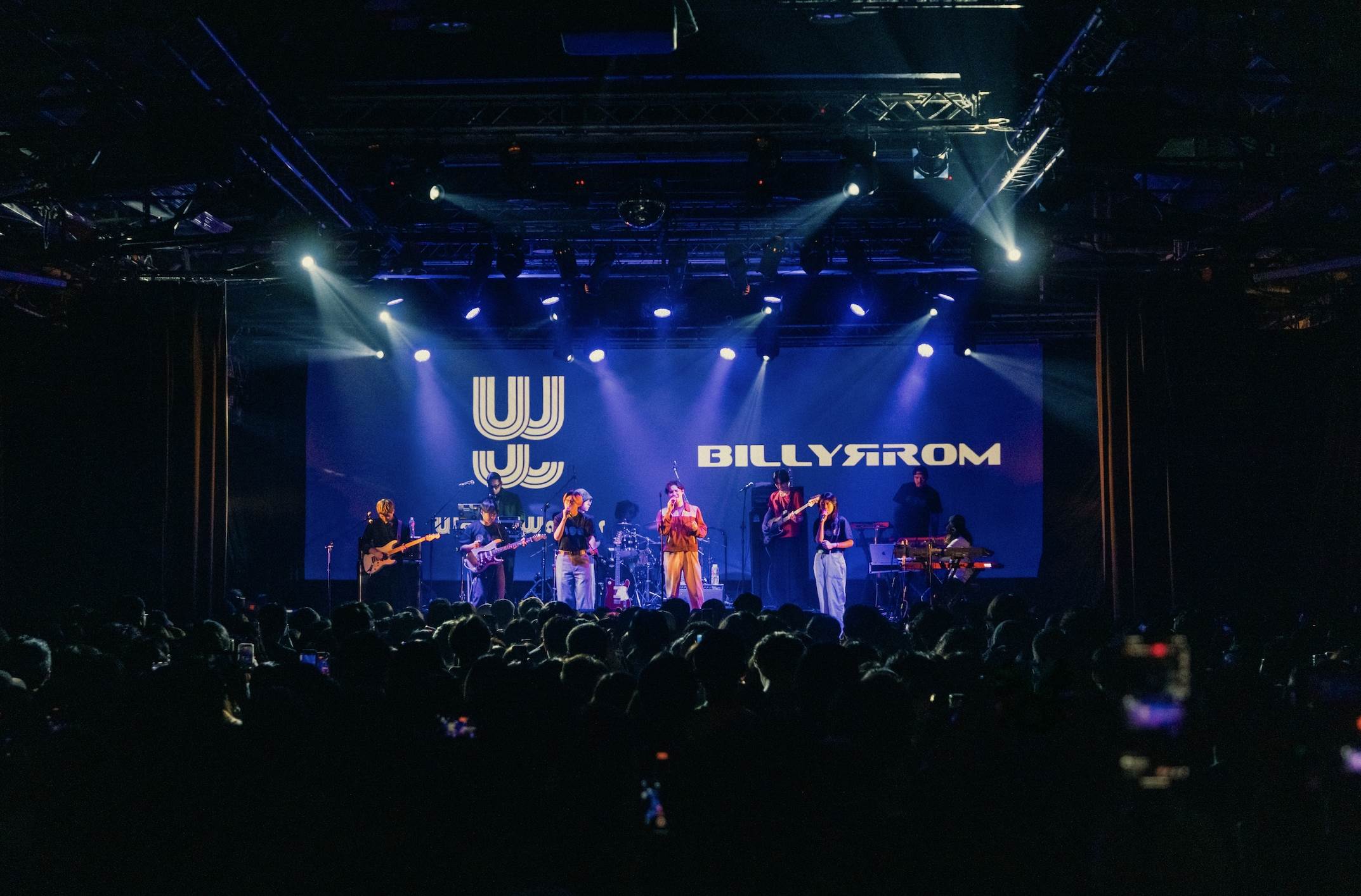 日本樂團Billyrrom在台北legacy舉辦專場演唱會，邀請兩次合作的台灣樂團<a href='https://star.ebc.net.tw/search/tags/溫蒂漫步/' target='_blank'>溫蒂漫步</a>。（圖／遠雄創藝提供／演出攝影：Hayato Niiya）