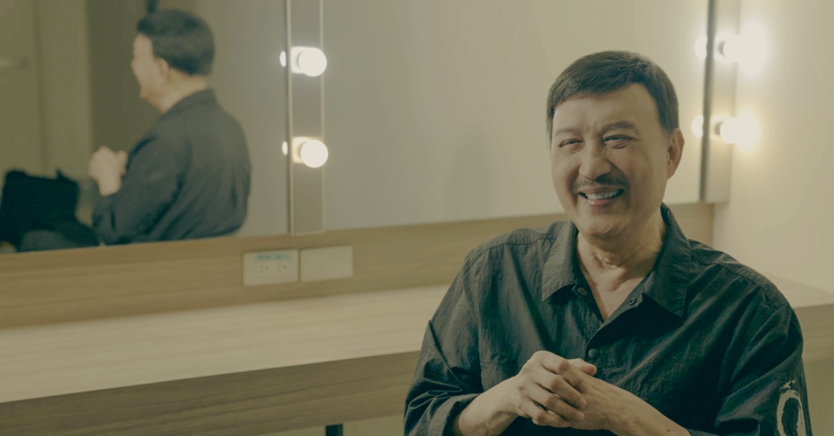 資深藝人余天回憶與「秀場天王」豬哥亮的深厚交情。（圖／高雄流行音樂中心）