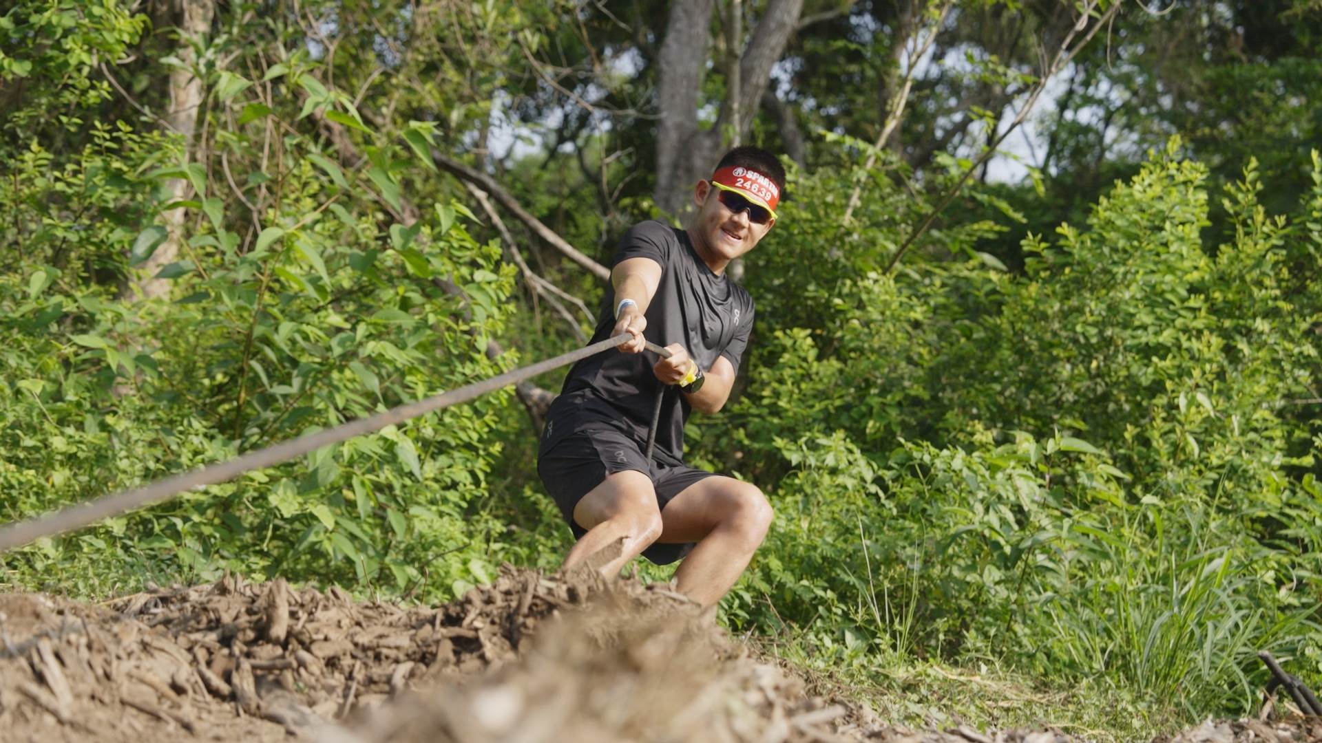 斯巴達障礙跑表演嘉賓草屯囝仔這次不只是上台演出，更親自下場參賽。（圖／寬寬整合提供）