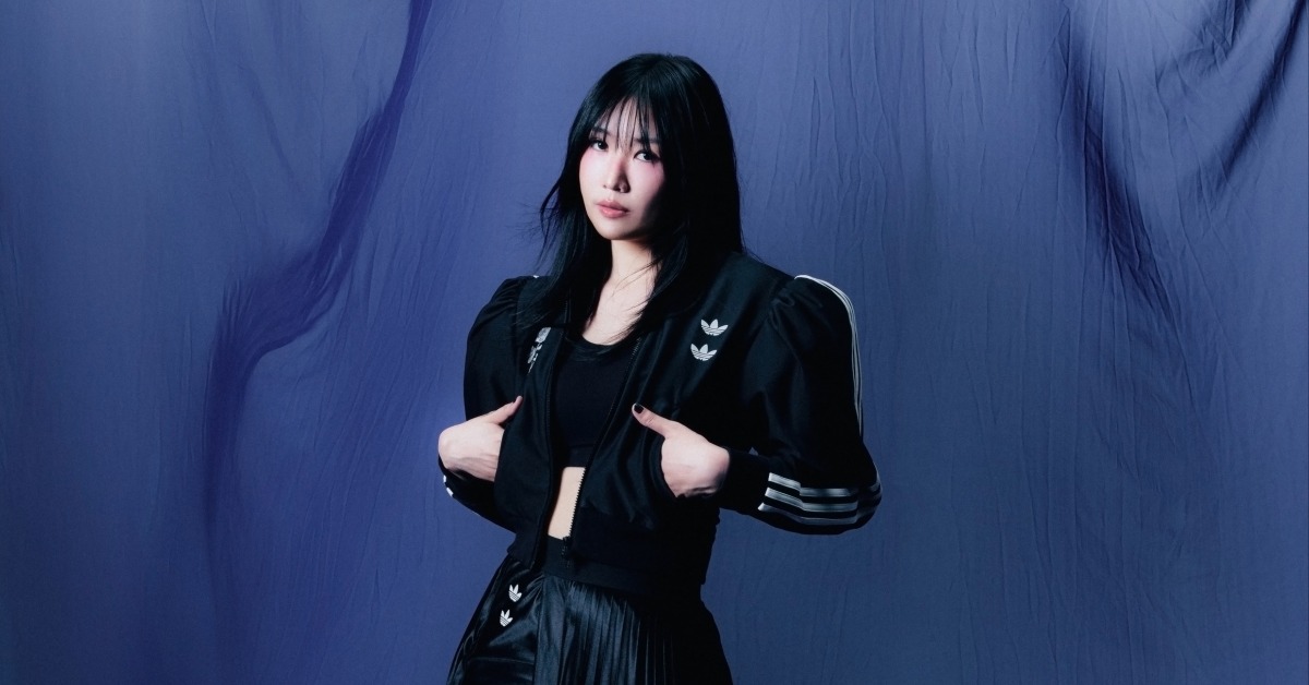 唱作女聲黃玠瑋推出非典型情歌〈相愛相殺的舞步〉。（圖／環球音樂提供）