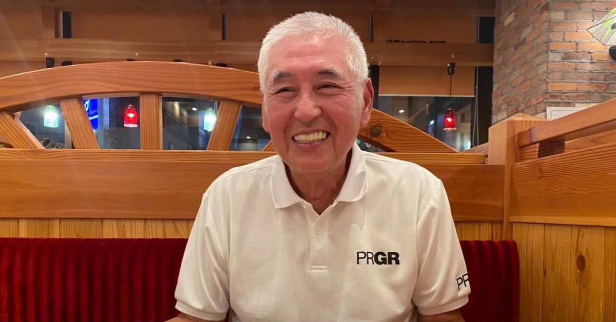 柯一正日前因不滿家門口遭車擋住，憤而砸凹對方車門。（圖／翻攝自柯一正臉書）