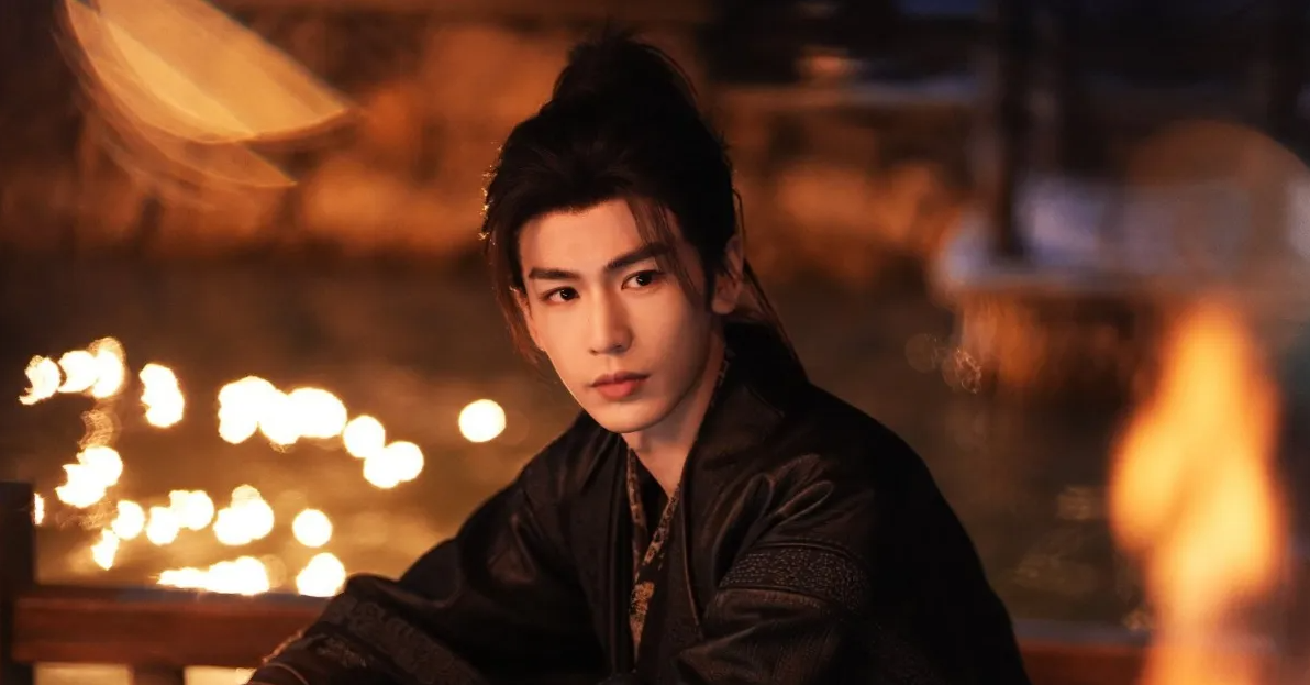 張凌赫主演《逐玉》引爆討論。（圖／翻攝自張凌赫微博）