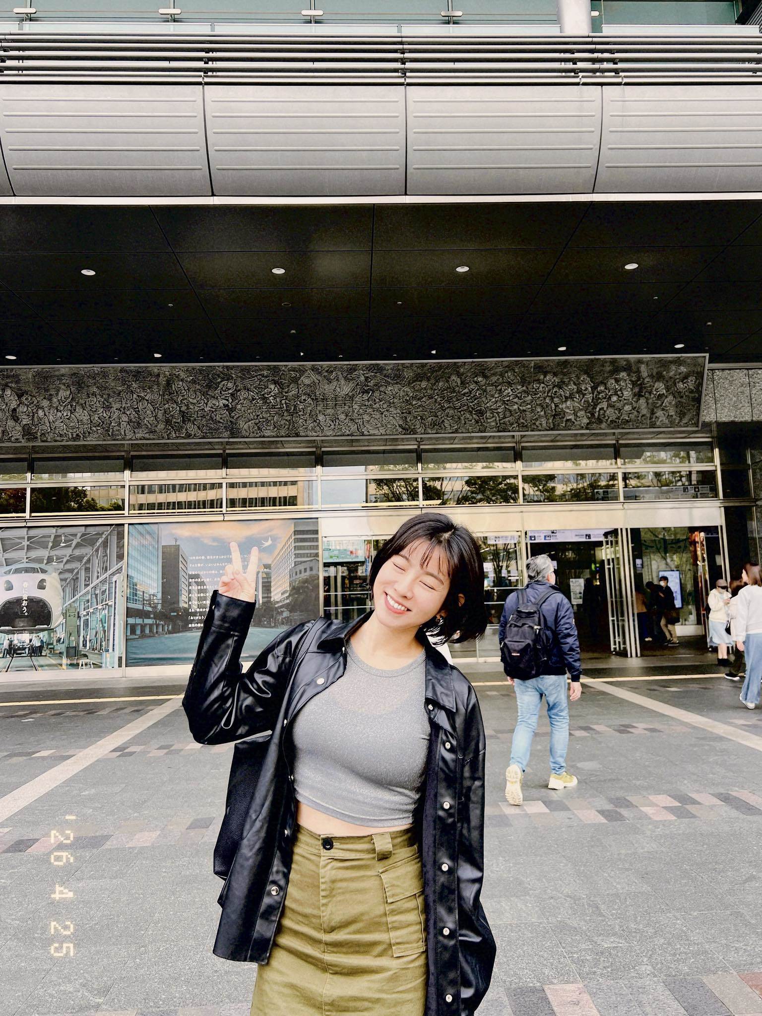 米可白到日本當辣妹。（圖／翻攝自米可白臉書）