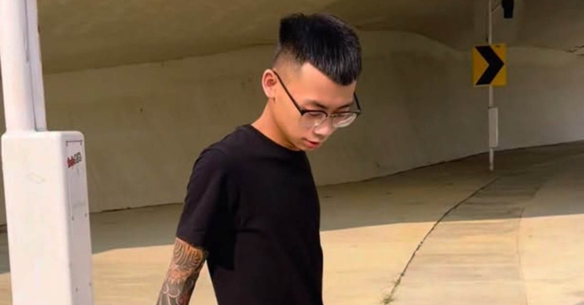 台中一名直播主小宇指控警方持搜索票闖入住處。（圖／翻攝自IG@yuyu_zc）