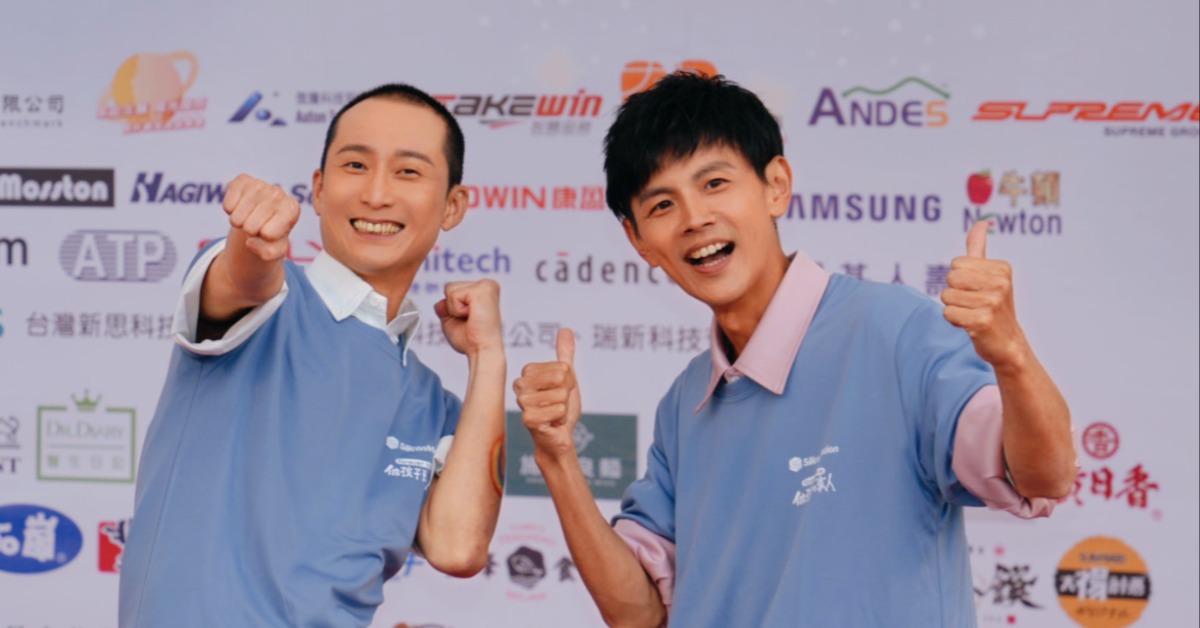 阿翔（右）透露母親罹患腦膜瘤現況。（圖／忠義基金會提供）