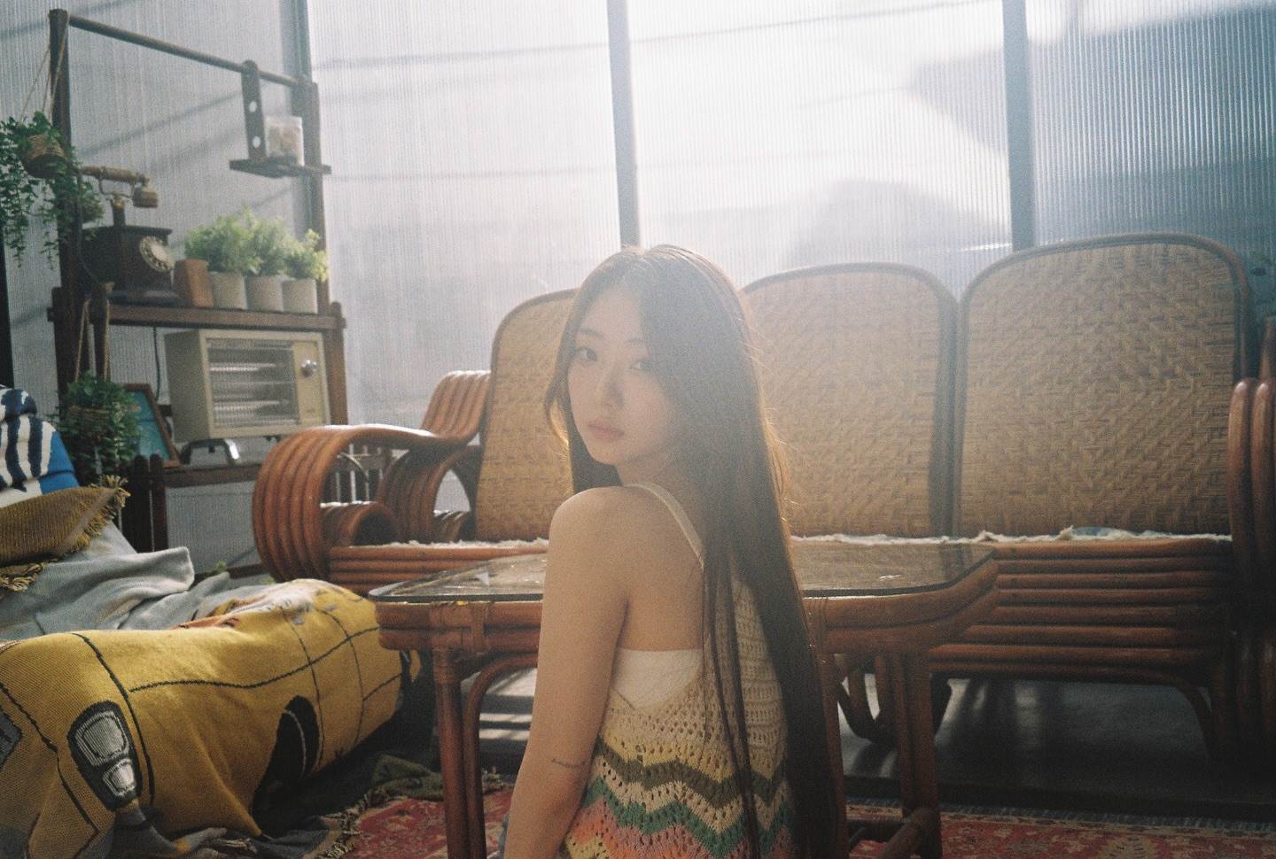 南韓女團本月少女、現Loossemble成員汝眞（여진）分享自己過瘦的體重引發網友討論。（圖／翻攝自汝眞 IG）