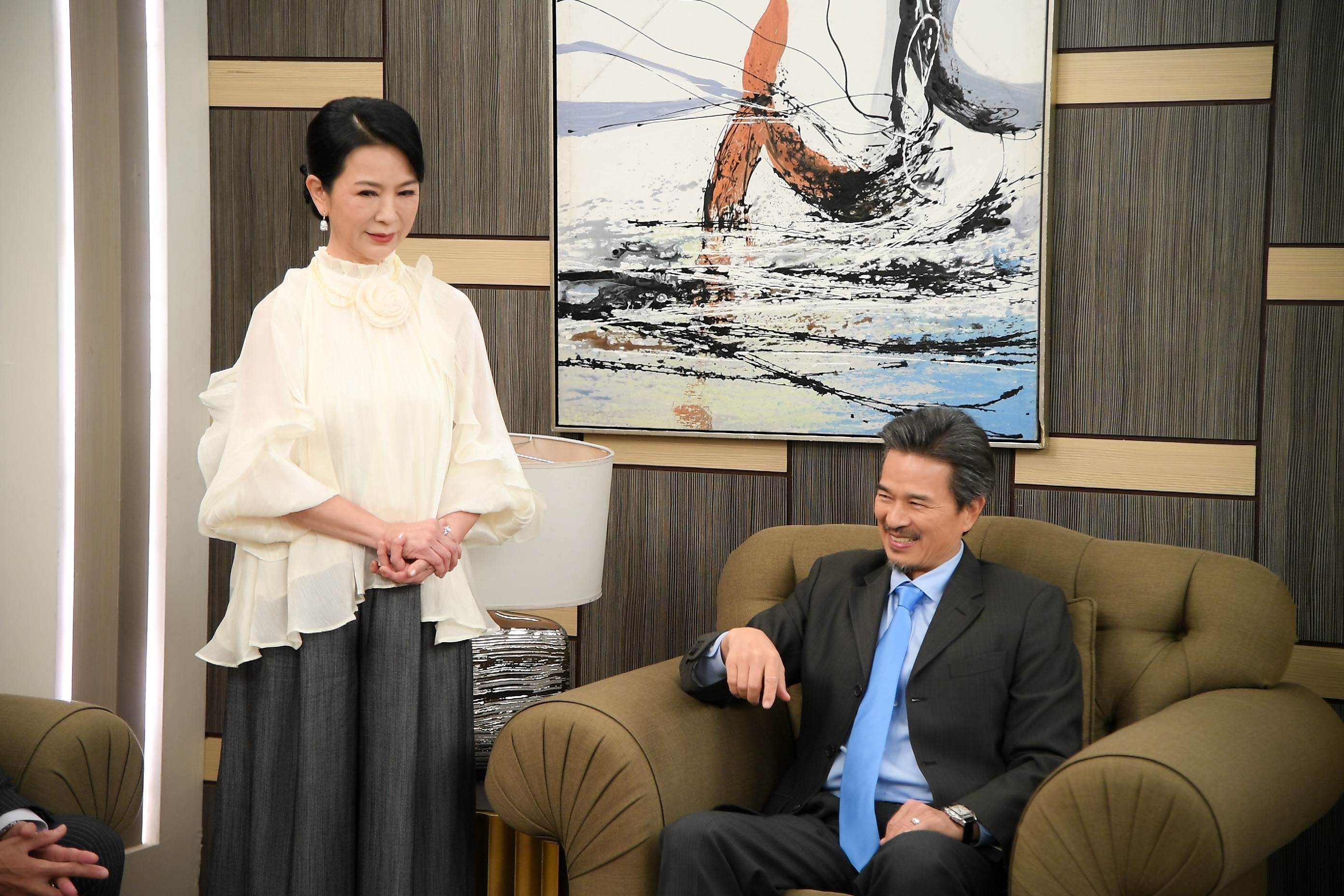 張倩（左）與李興文演夫妻。（圖／三立）
