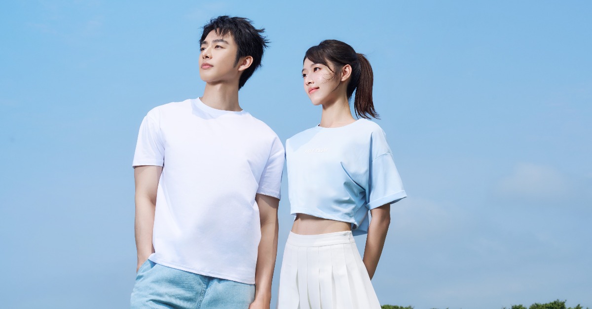 何曼希（右）、蕭子墨（左）合體擔任服飾品牌大使。（圖／50 PERCENT提供）