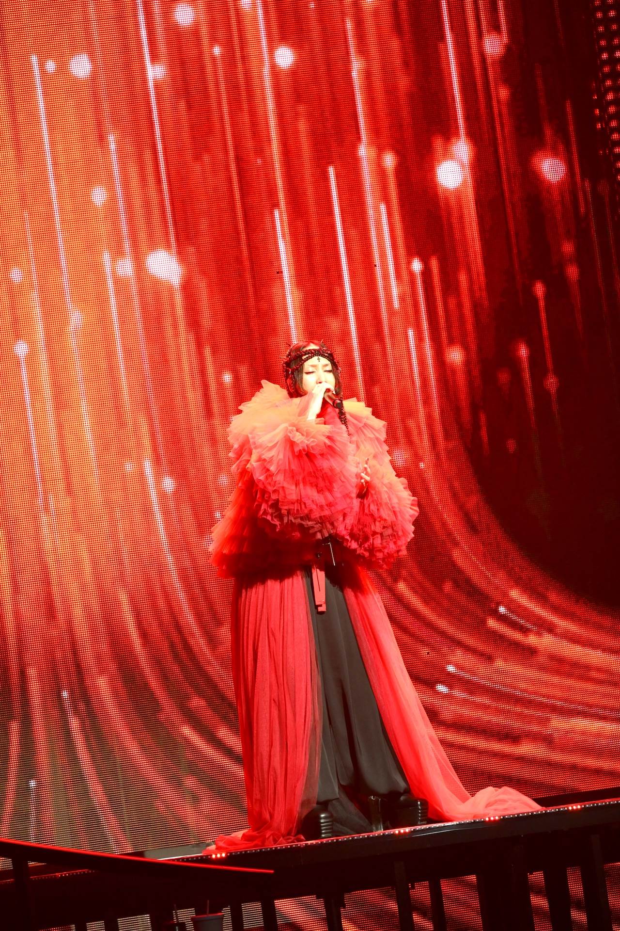 日本樂壇女神中島美嘉登北流開唱，以〈LEGEND〉一曲揭開序幕。（圖／COME ON JKSSP提供）