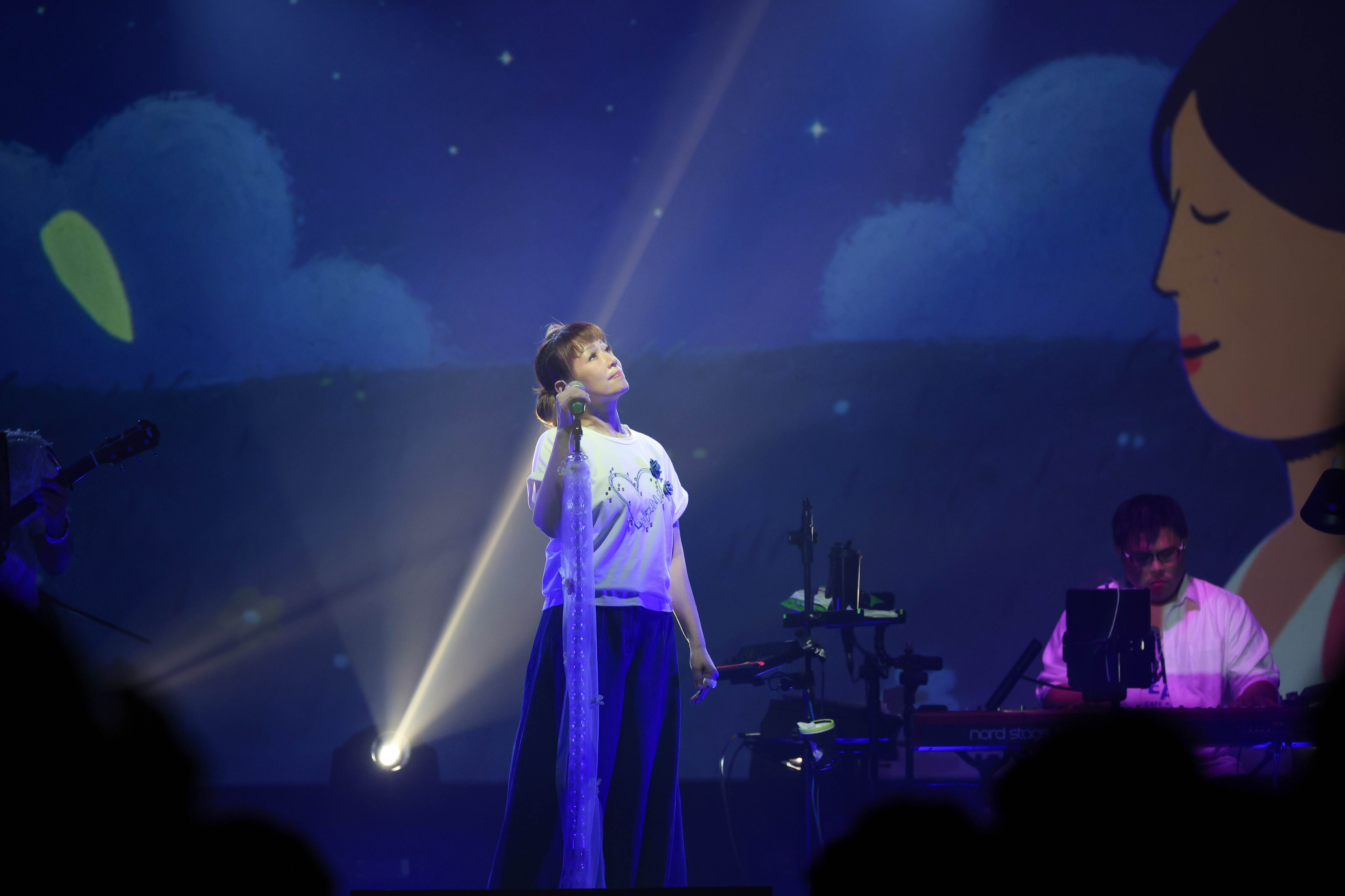 趙詠華演唱會《愛你一生都太少》以「愛」與「想念」為主題。（圖／寬宏藝術提供）