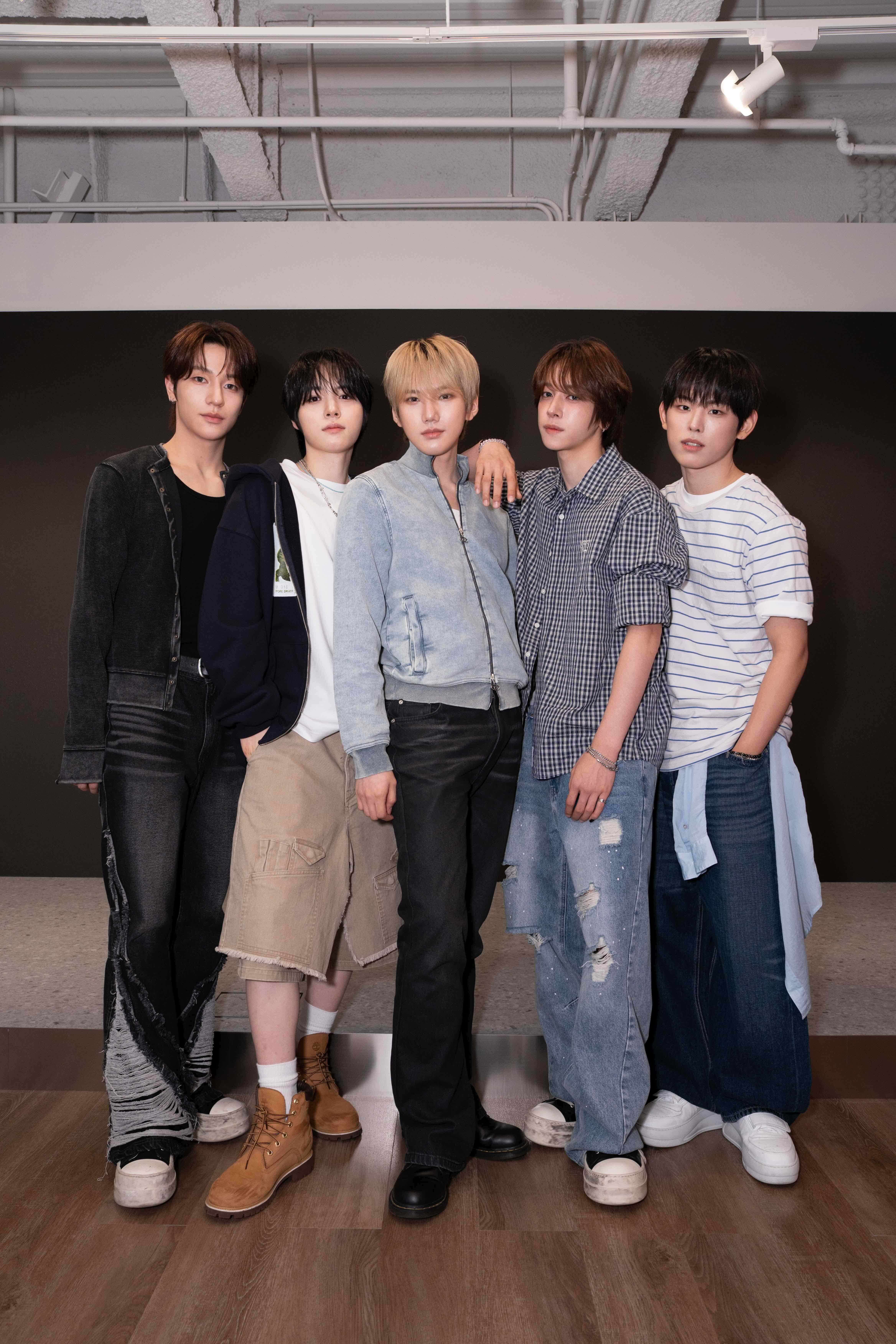 南韓男團KEYVITUP 4月時推出迷你專輯《KEYVITUP》。（圖／索尼音樂提供）