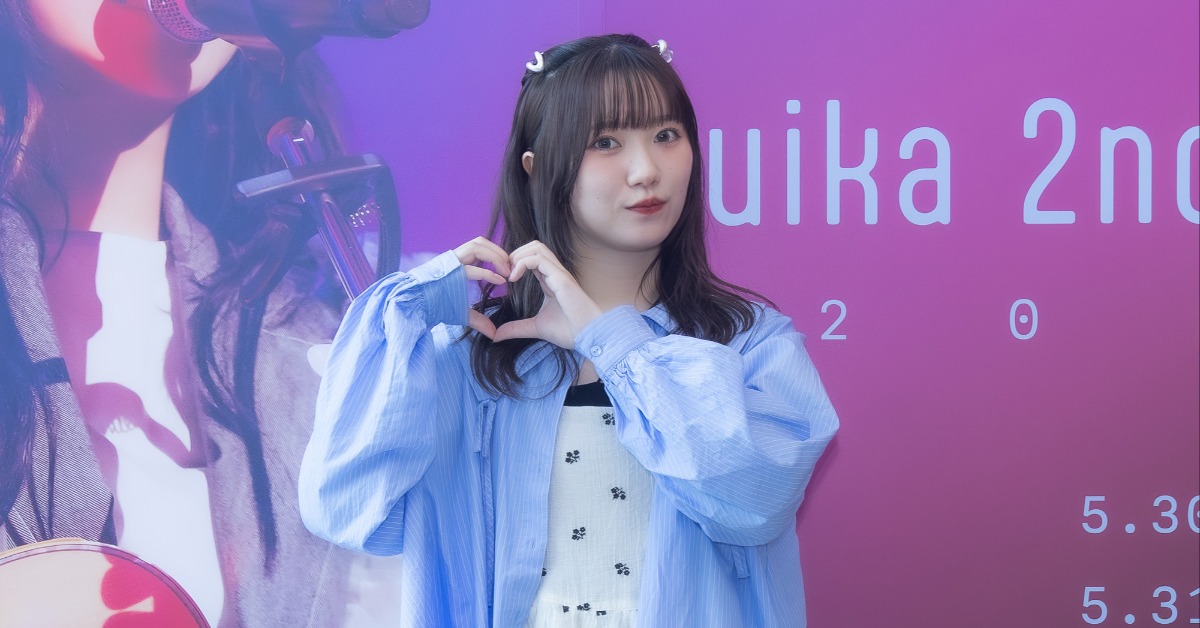 日本創作歌手Yuika（『ユイカ』）連兩日在台開唱後受訪。（圖／環球音樂提供）
