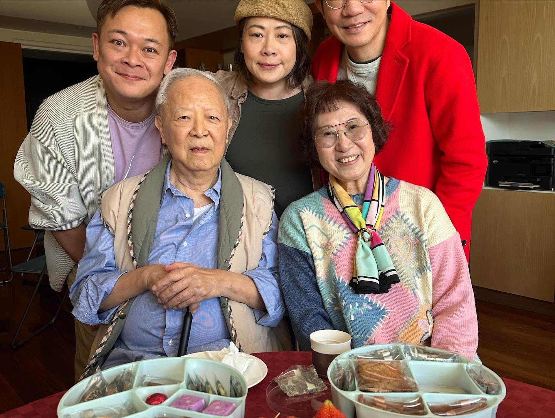 梁祖堯到鍾景輝家中拜訪。（圖／翻攝自梁祖堯Instagram）