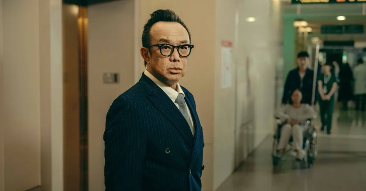 黃大煒演出《化外之醫》成遺作。（圖／公視、中華電信、瀚草文創提供）