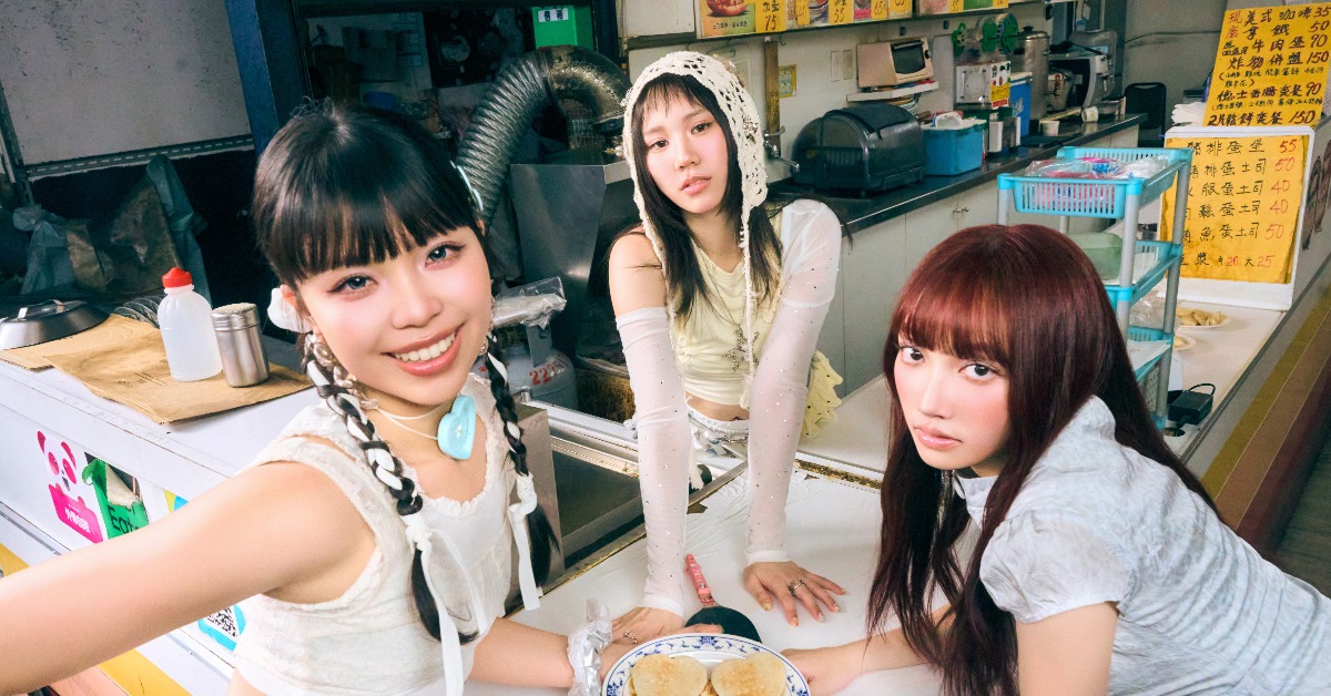 丞妘（左起）、品妡、栩栩推出全新單曲。（圖／華研國際提供）